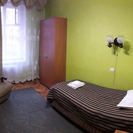 Kolos Hotel Obolon Kiev Exteriör bild